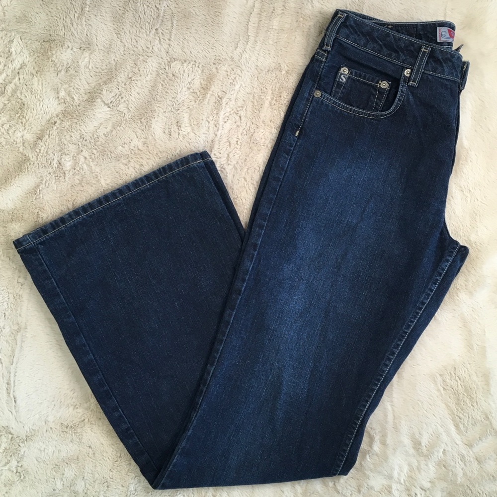 Silver Jeans Vintage High Rise Flare Jeans Size 30